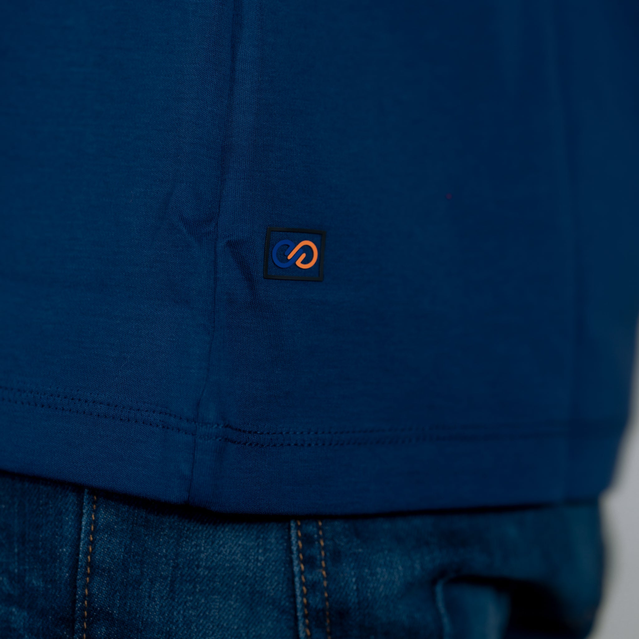 ETRN - ETRN Original Flock Print Tee - Authentic Pima Cotton - Logo trim - Blue